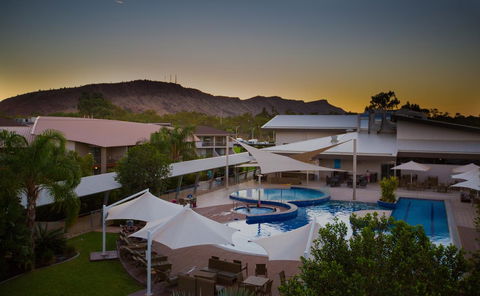 Crowne Plaza Alice Springs Lasseters, An IHG Hotel - Accommodation Melbourne 34