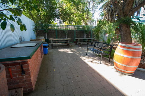 Elkira Court Motel - Accommodation Melbourne 20