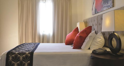 Metro Advance Apartments & Hotel - Accommodation Melbourne 0