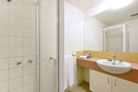 Metro Advance Apartments & Hotel - Accommodation Melbourne 10