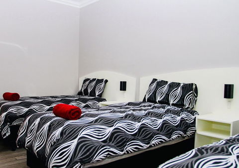 Erldunda Desert Oaks Resort - Accommodation Melbourne 1