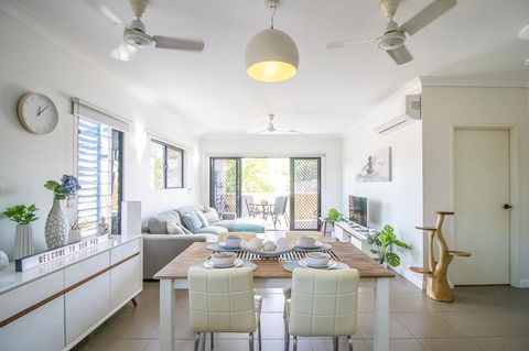 ZEN QUEST - The NOMADS PAD Near Nightcliff Markets & Sunset Foreshore - Accommodation Melbourne 0