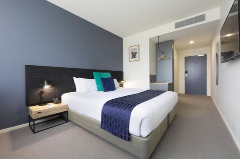 Mantra MacArthur Hotel - Accommodation Melbourne 0