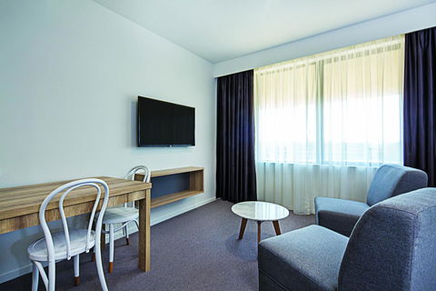 Mantra MacArthur Hotel - Accommodation Melbourne 14