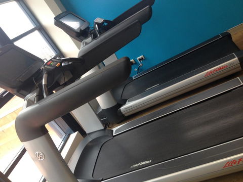 Novotel Canberra - Melbourne 4u 2