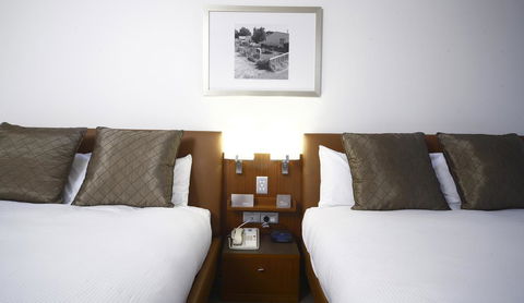Novotel Canberra - Melbourne 4u 18