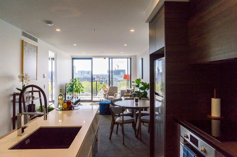 Highgate Executive Apartment City Walk Canberra - Melbourne 4u 12