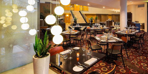Crowne Plaza Canberra, An IHG Hotel - Accommodation Melbourne 3