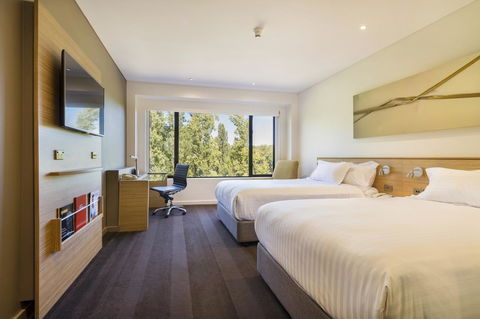 Crowne Plaza Canberra, An IHG Hotel - Accommodation Melbourne 32