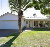 Bonito' 26 Bonito Street - pet friendly housewith aircon - Accommodation Melbourne