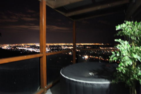 Bonza View - Melbourne 4u 2