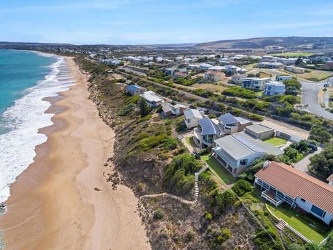 Boomer Beach Retreat - Pet-Friendly - WiFi - Melbourne 4u 2