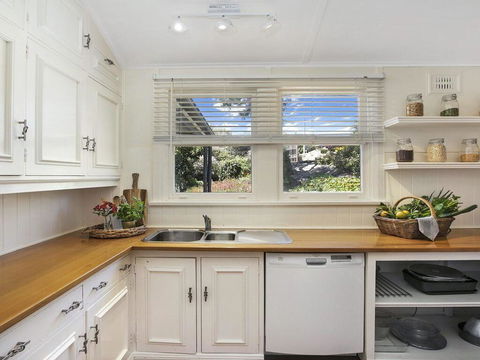 Bourne Cottage - Perfect For All Seasons - Accommodation Melbourne 2