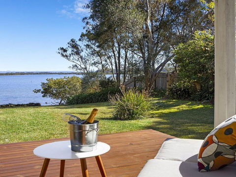 Braeside - Waterfront, Fireplace - Accommodation Melbourne 0