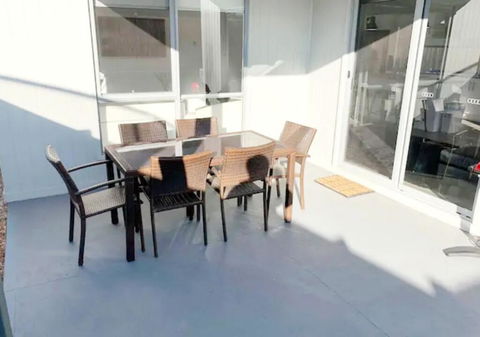Brand New Home, 10 Mins To Beach, Torquay, Geelong, Deakin, Hospitals - Accommodation Melbourne 3