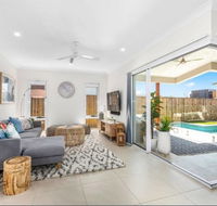 Brand New PRIZE HOME 50m path to beach - Accommodation Melbourne