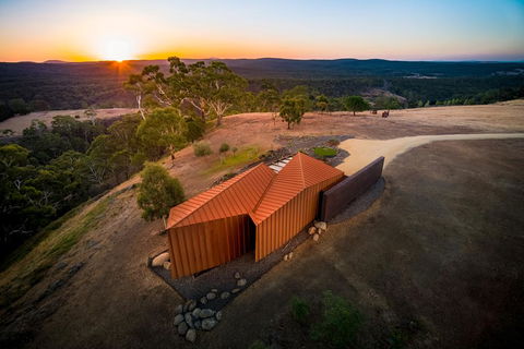 Breakneck Gorge Oikos - Accommodation Melbourne 0