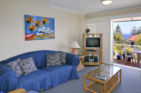 Bright & Comfortable In Quiet Location - Accommodation Melbourne 2