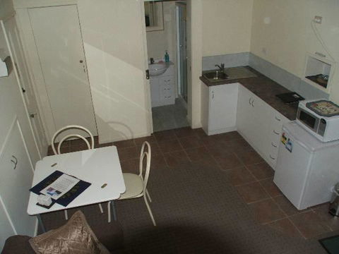 Bristol House Accommodation - Accommodation Melbourne 2