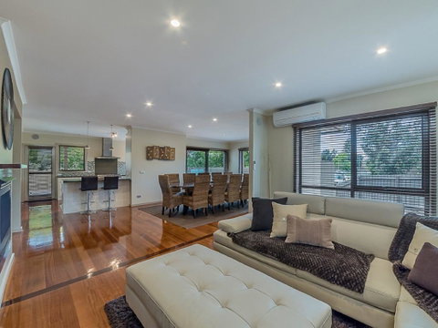 Broadwater By The Beach - With Heated Outdoor Spa - Accommodation Melbourne 3
