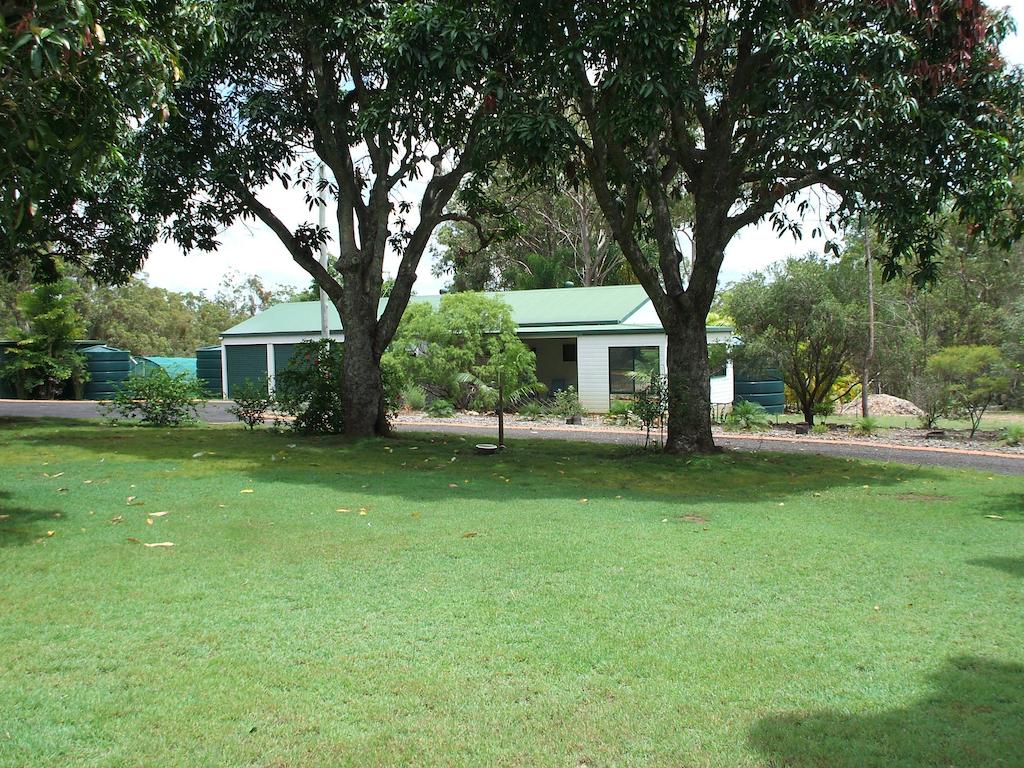 Horse Camp QLD Melbourne 4u