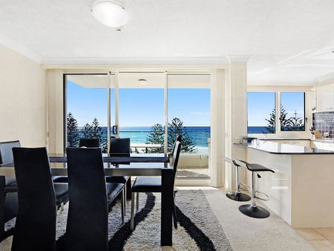 Burleigh Heads Private 2 Bed Ocean View - Accommodation Melbourne 3