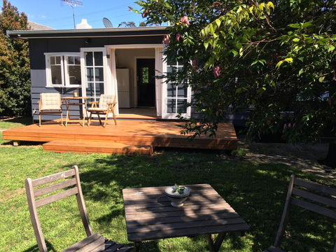 Burrill Lakeview Cottage - Accommodation Melbourne 0