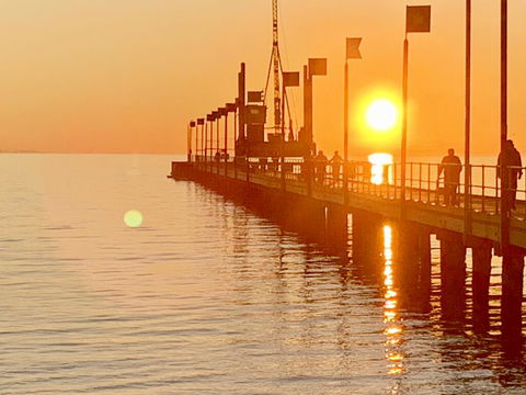 By The Beach - Accommodation Melbourne 1
