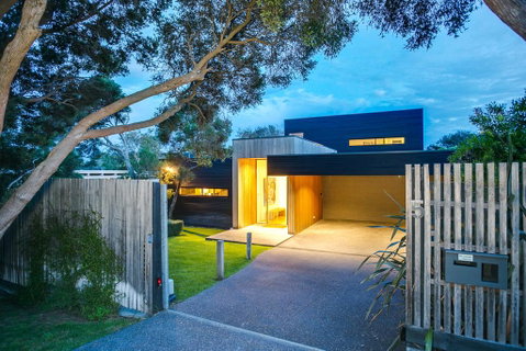 C-Escape - Accommodation Melbourne 1
