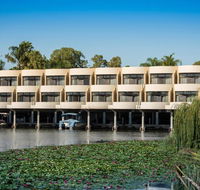 Capri Waters Country Club - Accommodation Melbourne