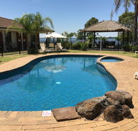 Capricorn Motor Inn - Accommodation Melbourne