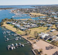 Captains Hideaway - Jetty Berth and Pet Friendly - Melbourne 4u