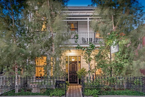 Captains Retreat Apartments And Cottages - Accommodation Melbourne 0