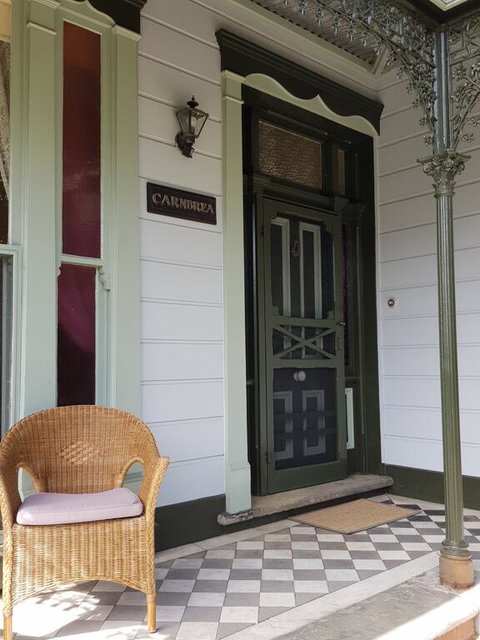 CARNBREA - Accommodation Melbourne 3