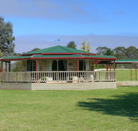 Carolynnes Cottages - Accommodation Melbourne