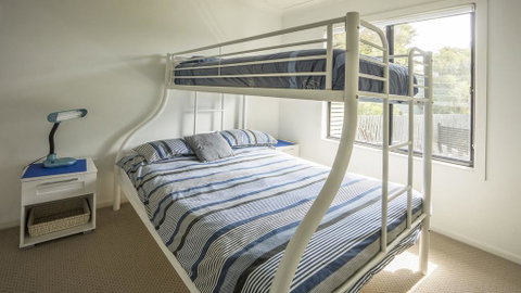 Carroll Ave 76 - Accommodation Melbourne 3