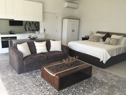 Casablanca, Peaceful Couples Retreat, Avalon Beach - Accommodation Melbourne 1