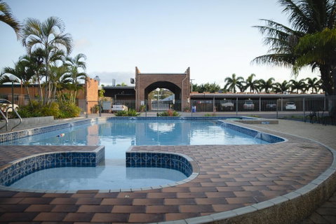 Castle Motor Lodge - Accommodation Melbourne 2