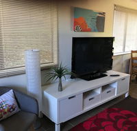 Central Gold Coast 3 Double Bedroom Apartment - Accommodation Melbourne