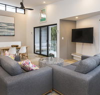 Central Heights - Main Street Views - Accommodation Melbourne