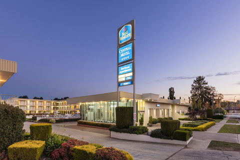Central Motel & Apartments, Best Western Signature Collection - Accommodation Melbourne 1