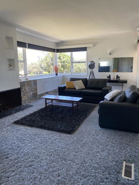 Centre Of Town - Accommodation Melbourne 1