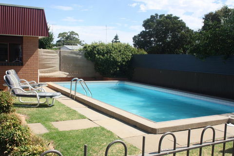 Century Motor Inn - Accommodation Melbourne 1