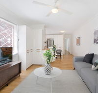 Charming parkside apartment in quiet area - Accommodation Melbourne
