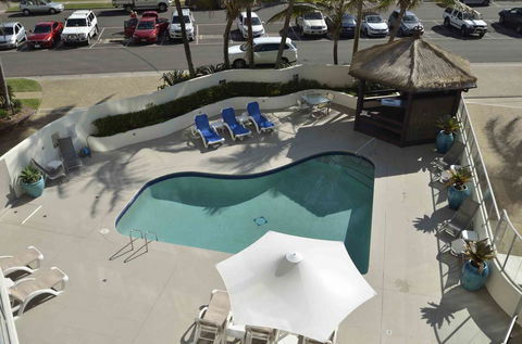 Chateau Royale Beach Resort - Accommodation Melbourne 3
