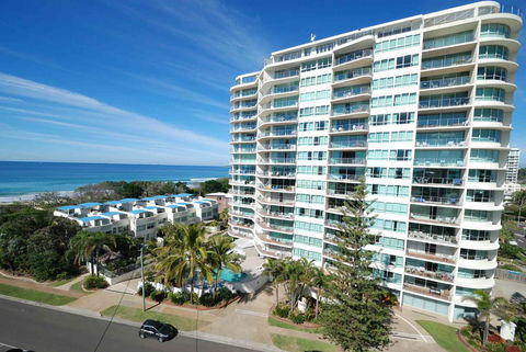 Chateau Royale Beach Resort - Accommodation Melbourne 0