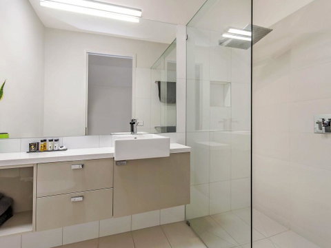 Chimneys On Bank - Accommodation Melbourne 1