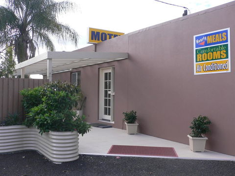 Chinchilla Motel - Accommodation Melbourne 0