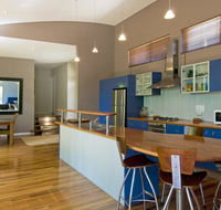 Chriscross Retreat 9 Cross Street - Accommodation Melbourne