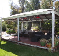 Chuditch Holiday Home Dwellingup - Great Central Location - Accommodation Melbourne